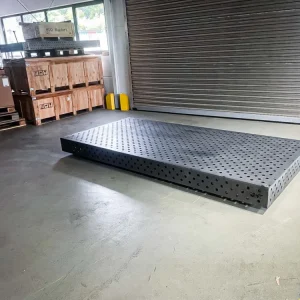 3D Schweißtischplatte D28 – Laserblech S355 15 mm- 2950x1450x200 Lochraster 100 Markenware