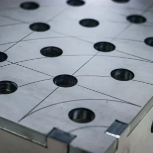 3D Schweißtischplatte D28 – Laserblech S355 15 mm- 1200x1200x200 Diagonalraster Letzte Chance